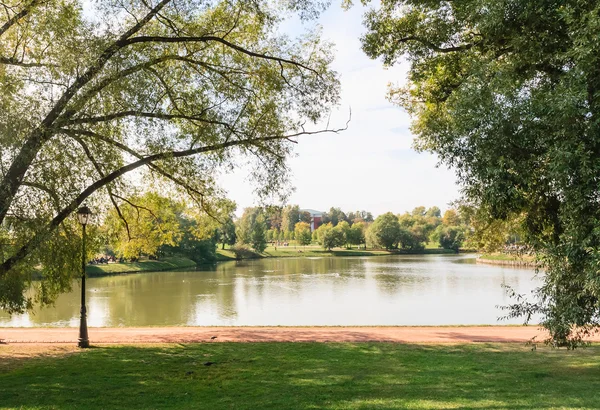 Tsaritsyno lagoas. Museu Estadual de Tsaritsyno. Moscovo — Fotografia de Stock