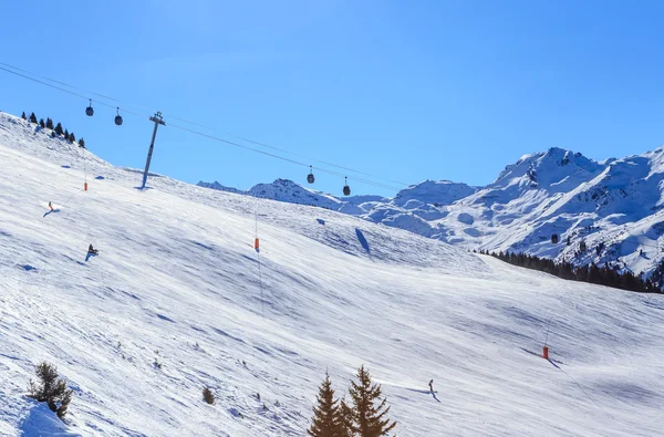 Nas encostas da estação de esqui de Meribel. França — Fotografia de Stock