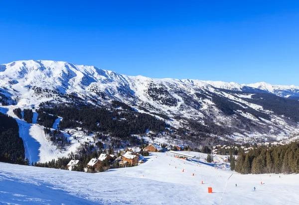 Op de hellingen van het skigebied van Meribel. Frankrijk — Stockfoto