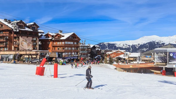 Ski Resort Courchevel 1850 m in de winter. Frankrijk — Stockfoto