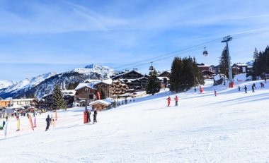 Kışın kayak Resort Courchevel 1850 m. Fransa