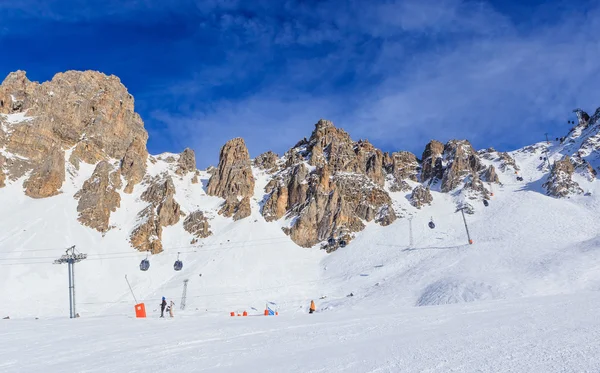 På sluttningarna av skidorten Meribel. Frankrike — Stockfoto