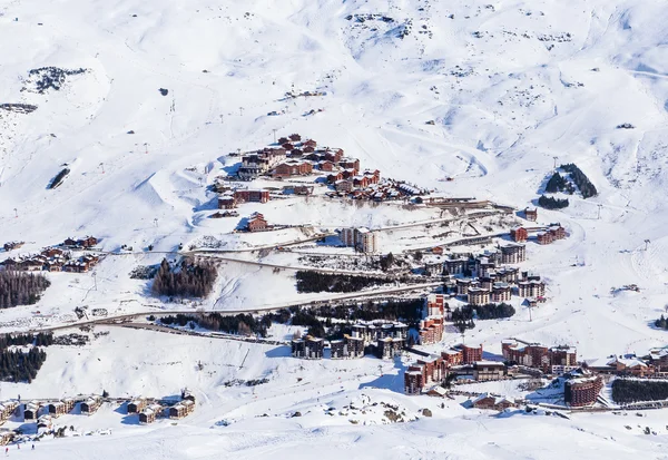 Síközpont Val Thorens. Falu Les Menuires. Franciaország — Stock Fotó