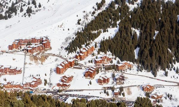 Estación de esquí de Meribel, pueblo de Meribel-Mottaret (1750 m). Francia — Foto de Stock