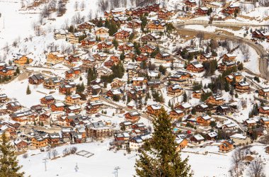 Chalet Meribel vadi yamaçlarında.