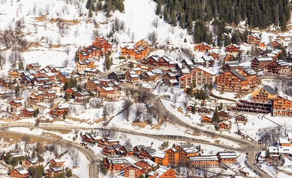 Chalet on the slopes of the valley Meribel. Ski Resort Meribel — Stock Photo, Image