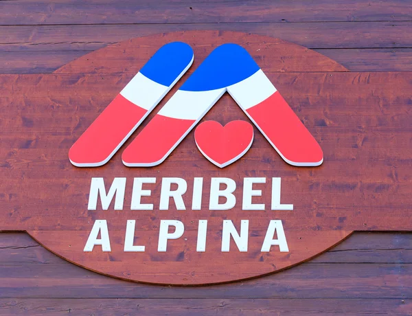 Meribel, Fransa'nın sembolü Kayak Merkezi — Stok fotoğraf