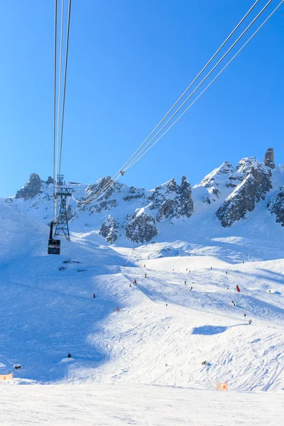 Ski  lift Saulire.  Ski Resort Courchevel wintertime. France — Stock Photo, Image