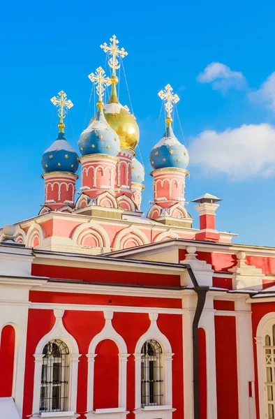 Zicht Kerk Van Grote Martelaar George Overwinnaar Pskov Heuvel Varvarka — Stockfoto