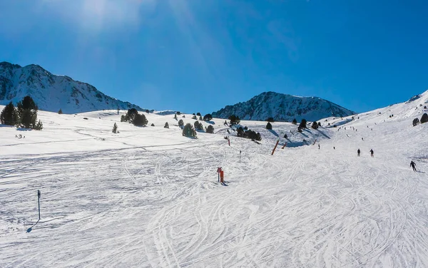 Skidorten Grandvallira Utsikt Över Pyrenéerna — Stockfoto