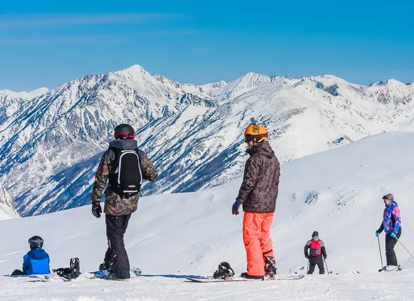 Skidorten Grandvallira Utsikt Över Pyrenéerna Vila Med Hela Familjen Och — Stockfoto