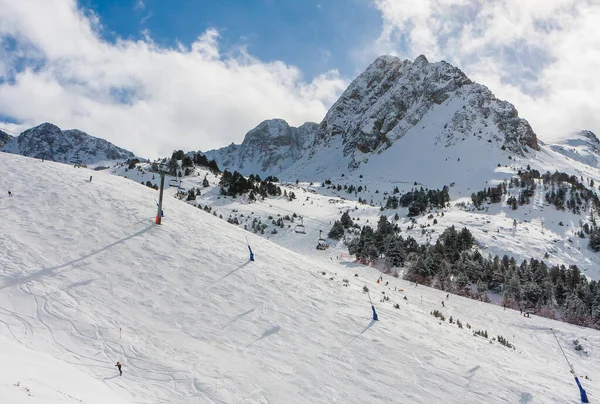 Estación Esquí Grandvallira Vistas Los Pirineos Descansa Con Toda Familia —  Fotos de Stock