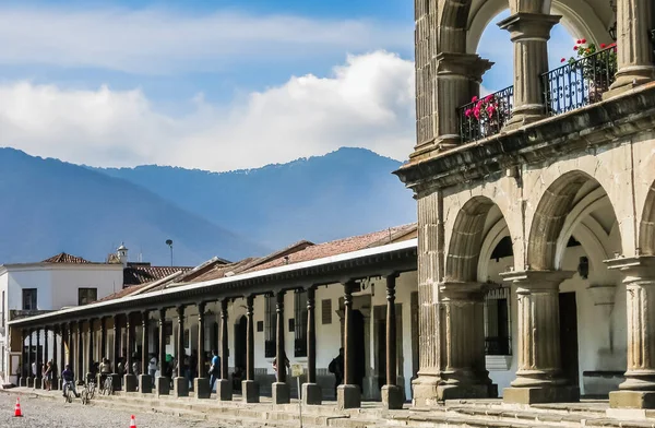 Rua Com Casas Coloridas Cidade Histórica Antígua Patrimônio Mundial Unesco — Fotografia de Stock