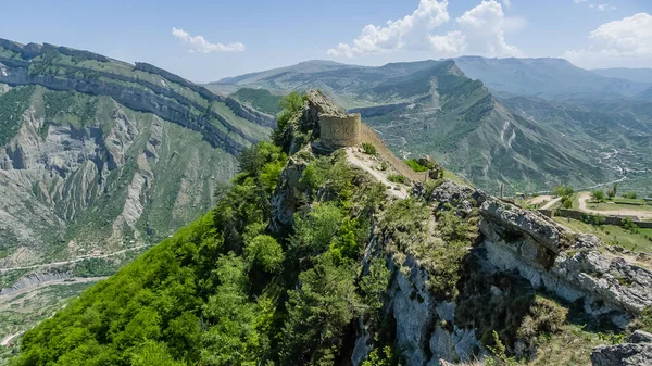 Φρούριο Γκουνιμπσκι Προστατευτικό Τείχος Και Πύλες Του Gunib Ρωσία Δημοκρατία — Φωτογραφία Αρχείου