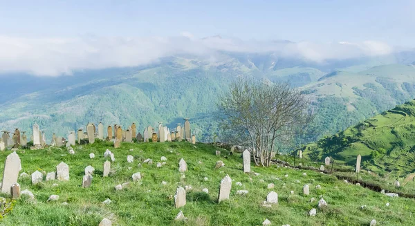 Dagestan Kubachi的墓地 — 图库照片