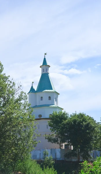 Torre de Sião. Grandes mosteiros da Rússia. Novo mosteiro de Jerusalém — Fotografia de Stock