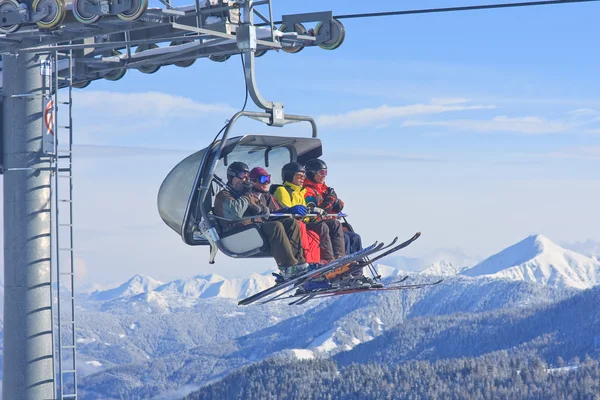 Крісельна канатна дорога. Гірськолижний курорт schladming. Австрія — стокове фото