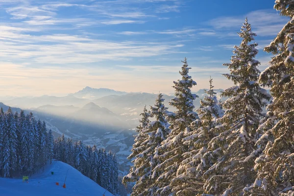 Górski krajobraz. Schladming. Austria — Zdjęcie stockowe