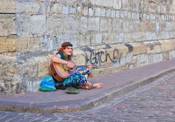 Busker. Riga — Stock Photo, Image