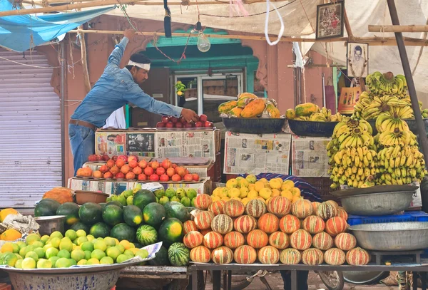 Indian Bazaar. Vegetables for sale — Stock Photo, Image