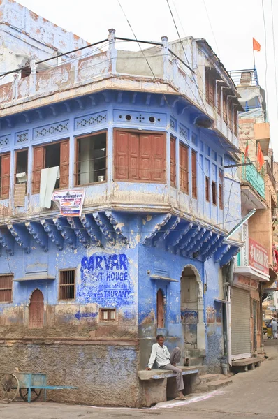 Calle en la ciudad de Jodhpur. Rajastán, India — Foto de Stock