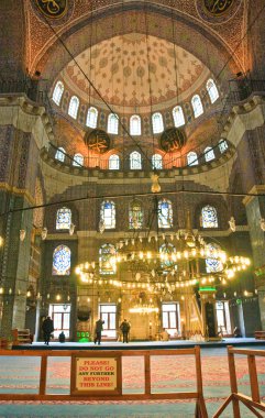 Türkiye. Istanbul. Yeni Camii (Yeni Camii iç mekan)