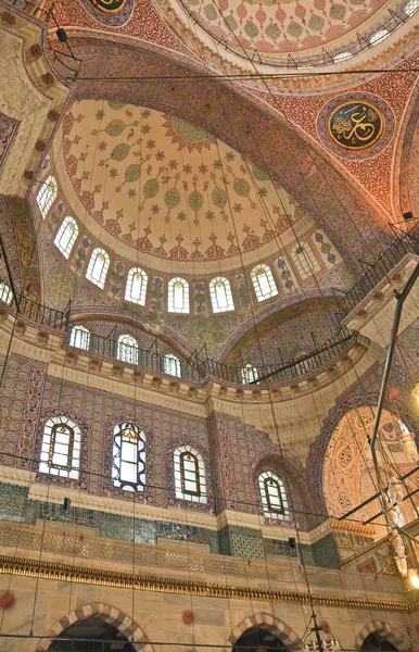 Neue moschee (yeni camii), istanbul — Stockfoto