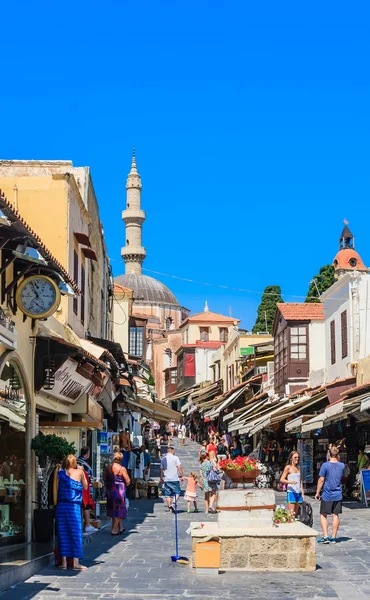 Rua na Cidade Velha. Ilha de Rhodes. Grécia — Fotografia de Stock