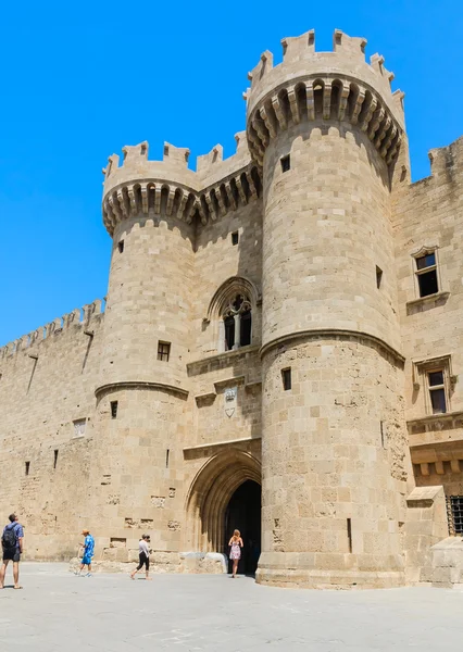 Tower Palace av Grand Masters. Gamla stan. Rhodos. Examensarbete i omvårdnad — Stockfoto