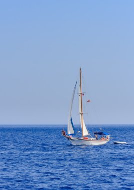 Yat. Deniz manzarası. Yunanistan