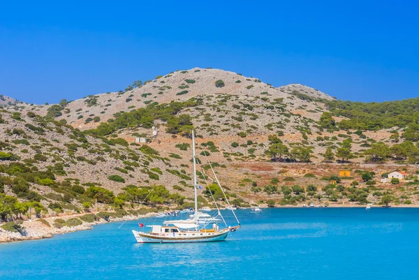 Fjärden Panormiti kloster. Symi ö. Grekland — Stockfoto