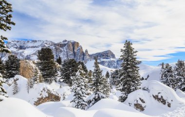 Dağ manzarası. Selva di Val Gardena, İtalya