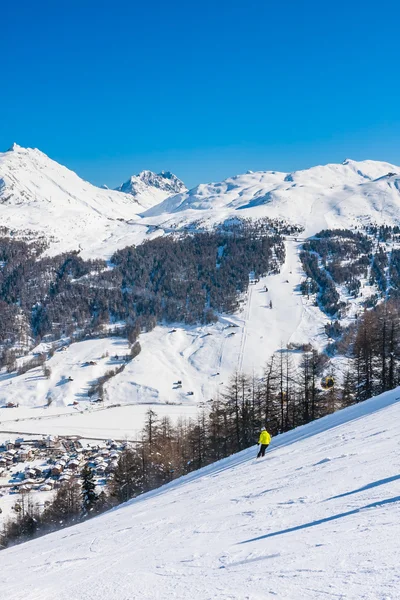 Χιονοδρομικό κέντρο Livigno. Ιταλία — Φωτογραφία Αρχείου