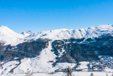  Kayak Merkezi Livigno. İtalya