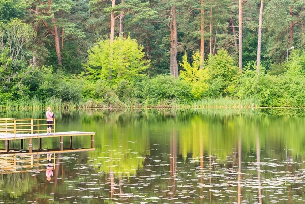 Lago Kementas cerca del sanatorio "Egle". Druskininkai, Lituania — Foto de Stock