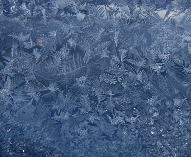 Penceredeki buz deseni