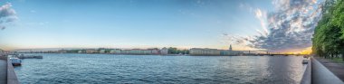Saint Petersburg, Rusya 'da Neva Nehri' nin güzel manzarası