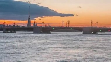 Palace Bridge (Dvortsoviy en). Beyaz geceler. Saint Petersburg, Rusya Federasyonu