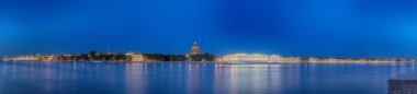 Güzel görünüm Neva nehir Saint Petersburg