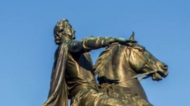 Saint-Petersburg, Rusya'nın büyük Petro atlı heykeli. 1782 açıldı