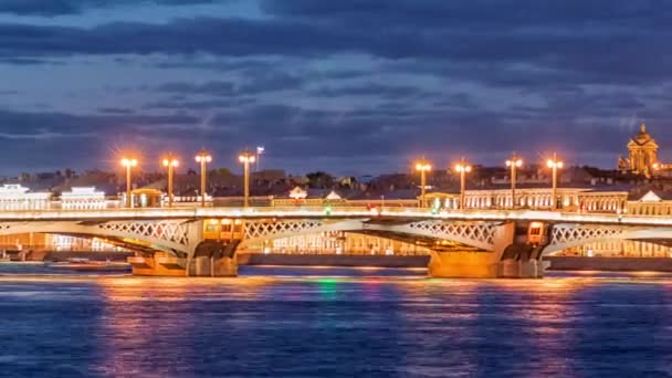 Annunciation Bridge, the drawbridge, the bridge on the river Neva, Saint Petersburg, Russia — Stock Video