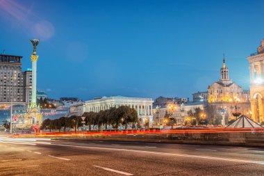 Bağımsızlık Meydanı, Kiev ana kare