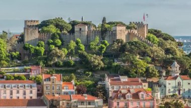 Lizbon, Portekiz Sao Jorge Kalesi 'ne doğru ufuk çizgisi.