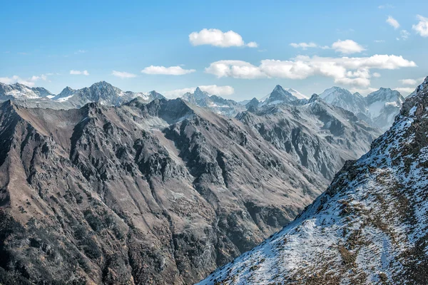 Dombai. Scenery of rockies in Caucasus region in Russia — Stock Photo, Image