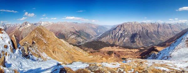 Dombai. Scenery of rockies in Caucasus region in Russia — Stock Photo, Image