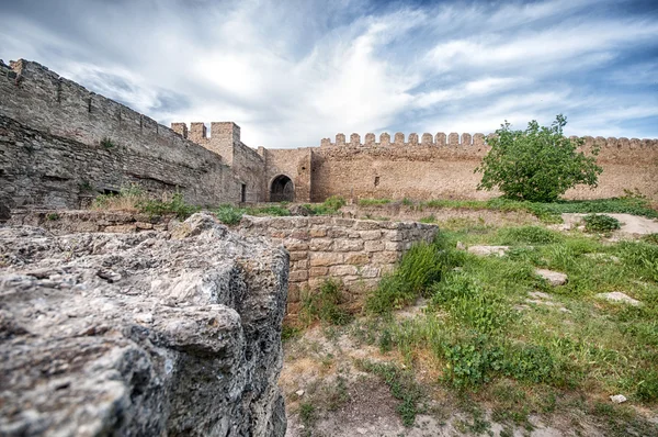 Antigua fortaleza en la ciudad Bilhorod-Dnistrovski — Foto de Stock