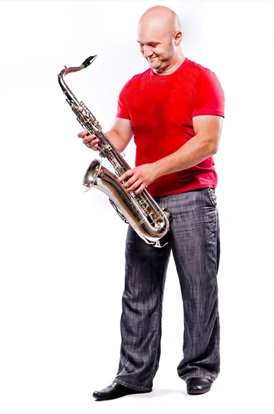 Homem tocando o saxofone — Fotografia de Stock