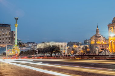 Bağımsızlık Meydanı, Kiev ana kare