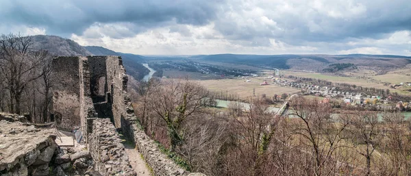 Castillo en pueblo Nevicke, Ucrania — Foto de Stock