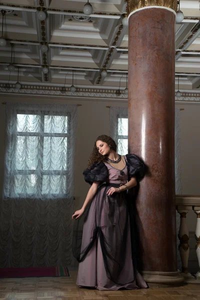 Beautiful women in the clothing of the 18th century — Stock Photo, Image